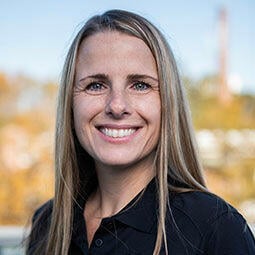 Casey Fox smiles for a headshot outside in the University of South Carolina