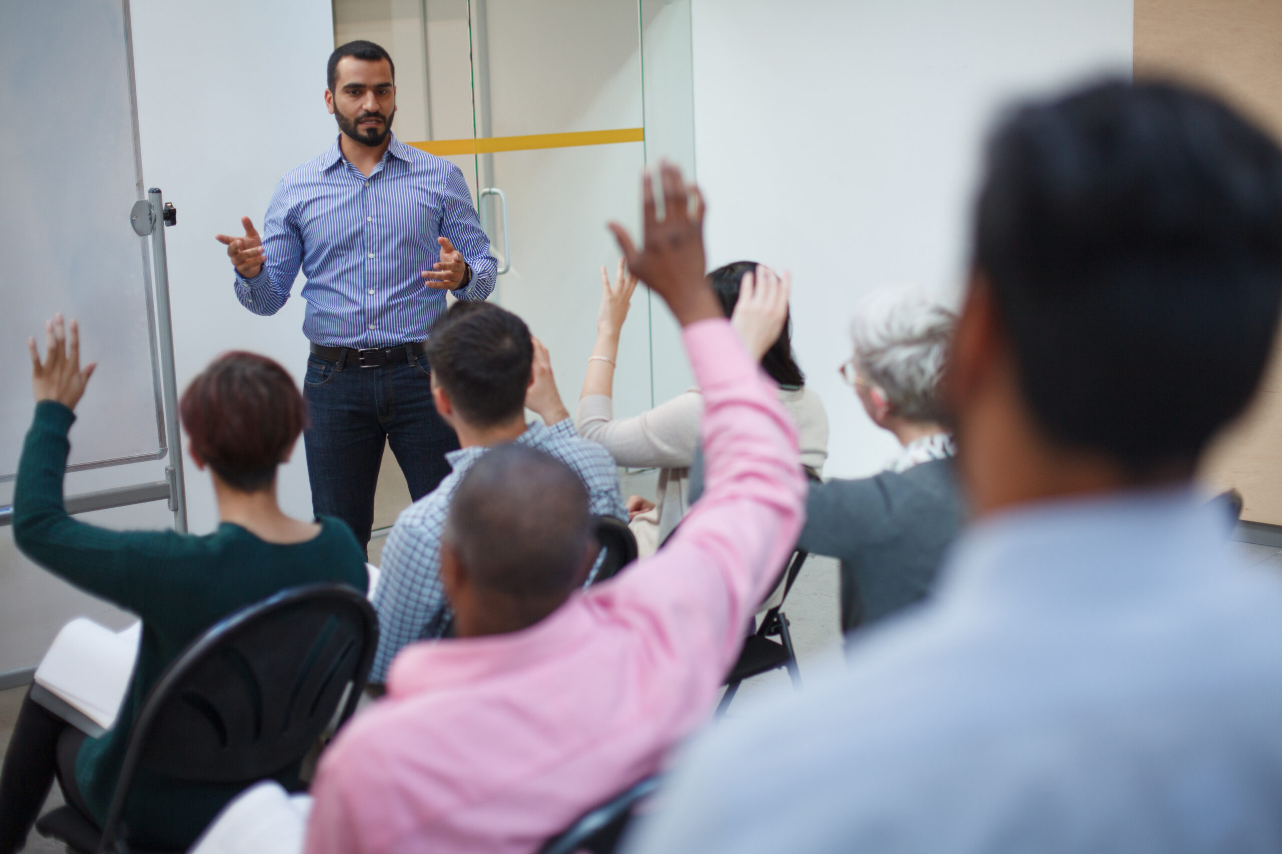 Why I Stopped Starting Class with Content—and What Happened Instead – Faculty Focus