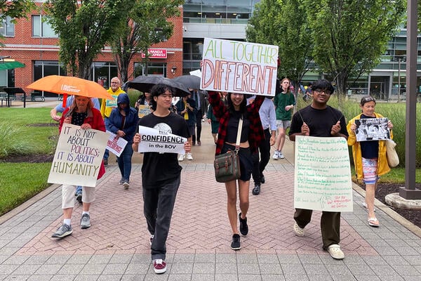 GMU President Keeps Job Amid Tensions