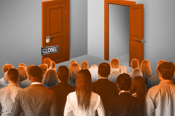 Tex. Boards Abolish Faculty Senates, Create Toothless Councils