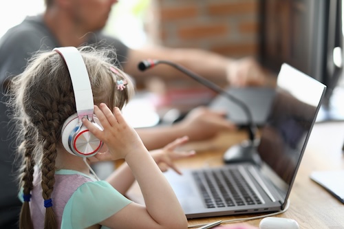 More parents are homeschooling–and turning to podcasts for syllabus support