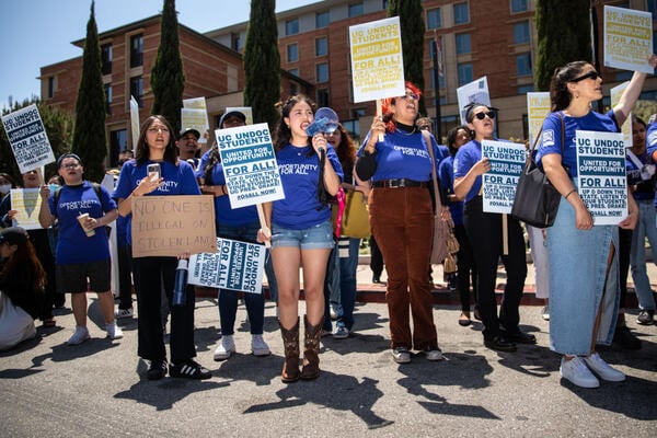 UC Can Hire Undocumented Students