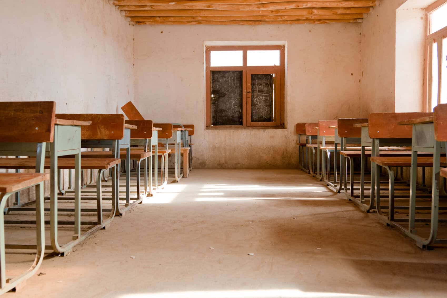 WEEKEND READING: A thousand days of silence: reclaiming education through localisation for Afghan women