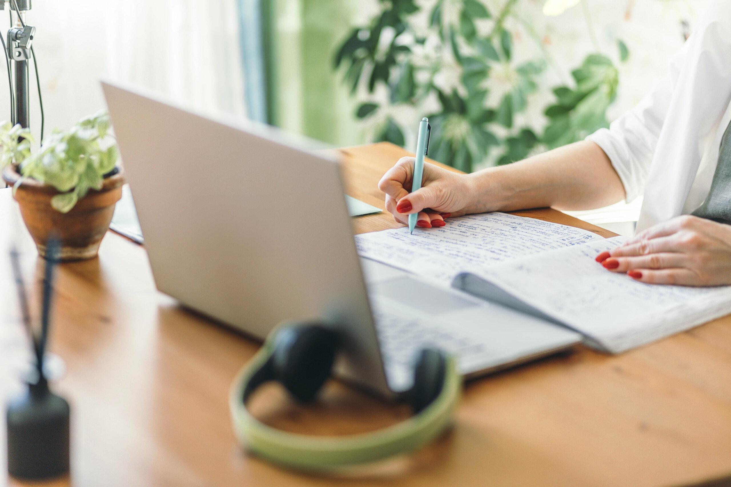 Hearing Your Student Evaluations Differently? – Faculty Focus