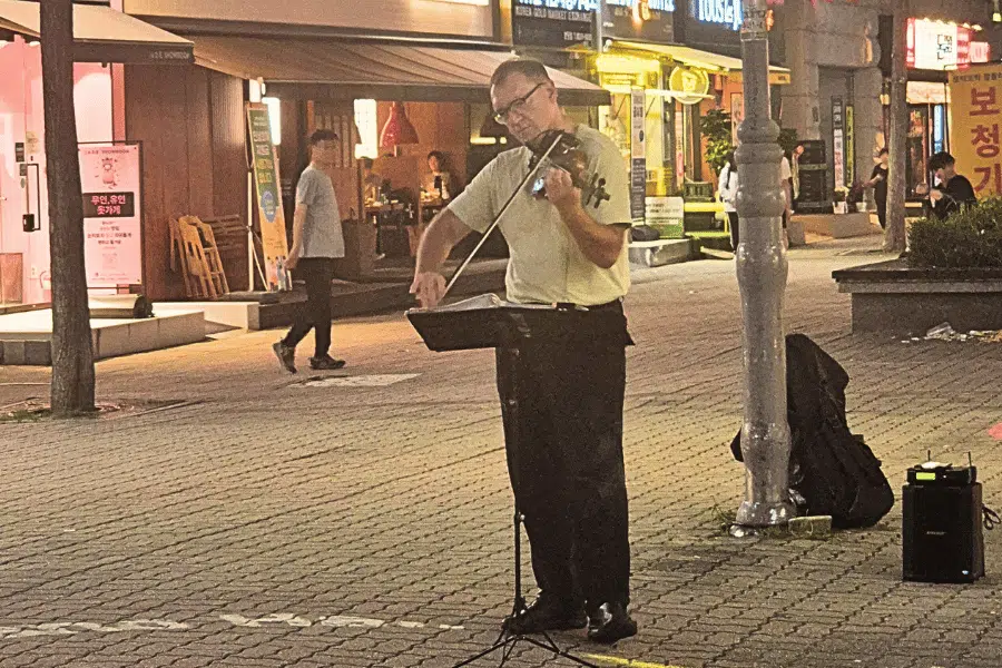 The borderless world of music